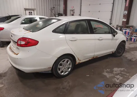 2013 Ford Fiesta S z USA, uszkodzony, nr VIN 3FADP4AJ6DM149520